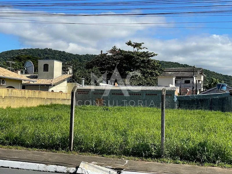 Terreno Comercial