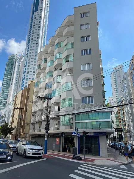Apartamento no Edifício Barão