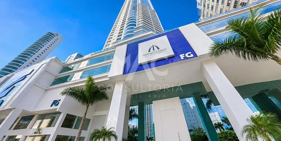 Apartamento no Edifício Infinity Coast